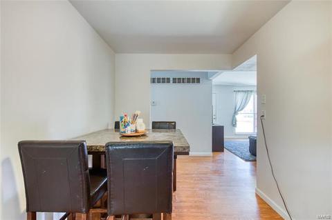 906 Love, O'fallon, MO 63366 photo 8