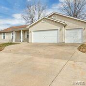 12 King Cir, O'fallon, MO 63366 photo 2
