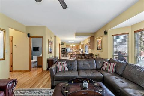 658 Arbor Hvn, Ballwin, MO 63021 photo 19