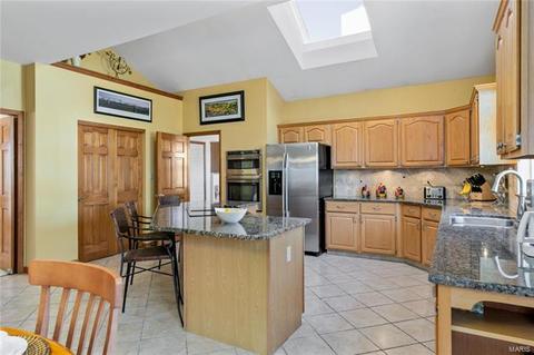658 Arbor Hvn, Ballwin, MO 63021 photo 24