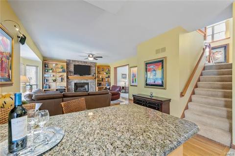 658 Arbor Hvn, Ballwin, MO 63021 photo 21