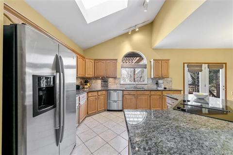 658 Arbor Hvn, Ballwin, MO 63021 photo 29