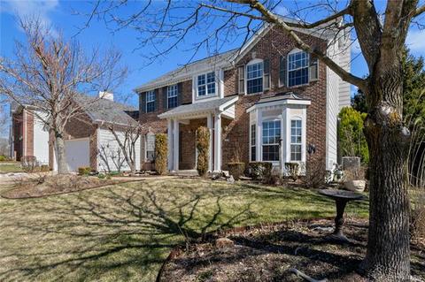 658 Arbor Hvn, Ballwin, MO 63021 photo 4