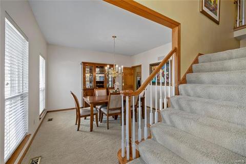 658 Arbor Hvn, Ballwin, MO 63021 photo 9