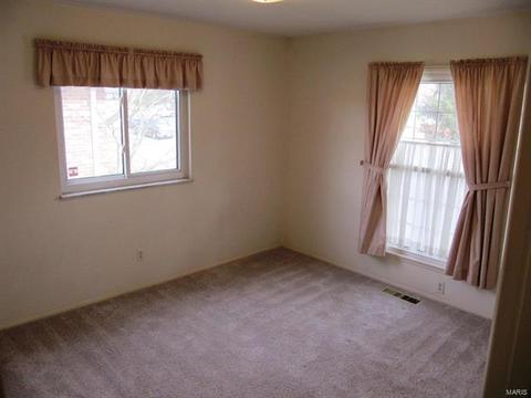 457 Hill Trl, Ballwin, MO 63011 photo 15