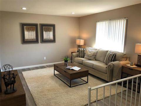 415 Nottingham, Ballwin, MO 63011 photo 2