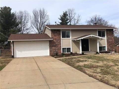 415 Nottingham, Ballwin, MO 63011 photo 1