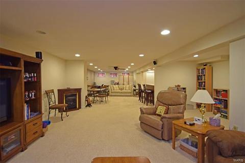 353 Brookhaven Dr, O'fallon, MO 63368 photo 41