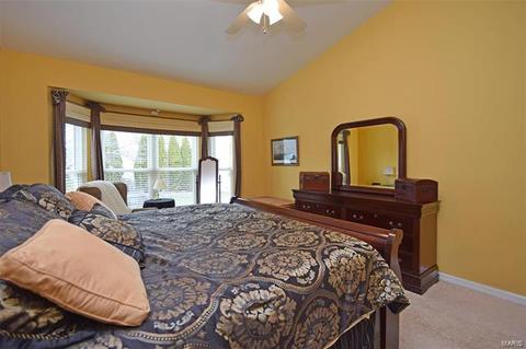 353 Brookhaven Dr, O'fallon, MO 63368 photo 24