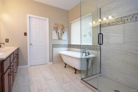 353 Brookhaven Dr, O'fallon, MO 63368 photo 27