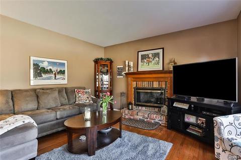 1041 Columbard Dr, Ballwin, MO 63021 photo 22
