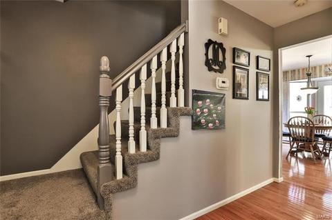 1041 Columbard Dr, Ballwin, MO 63021 photo 12