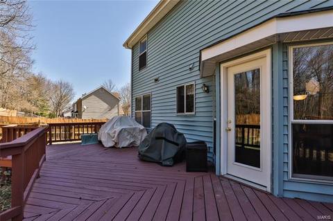 1041 Columbard Dr, Ballwin, MO 63021 photo 44