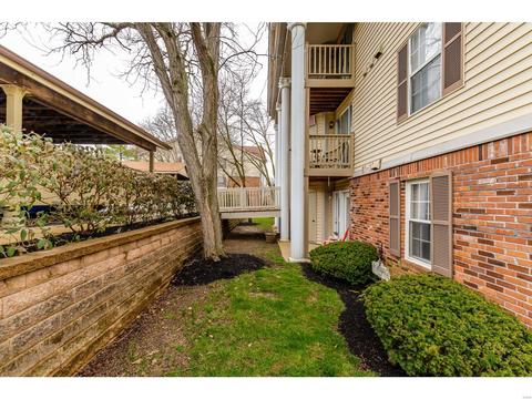 709 Ridgeside Dr #D, Ballwin, MO 63021 photo 24