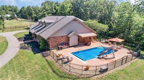 3923 Tamara Trl, Wildwood, MO 63069 photo 1