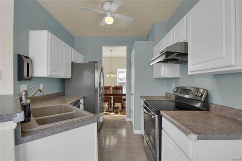 2444 Eagle Frst, Saint Charles, MO 63303 photo 7