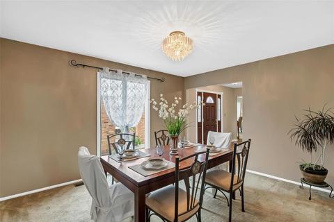 865 Gardenway, Ballwin, MO 63011 photo 5