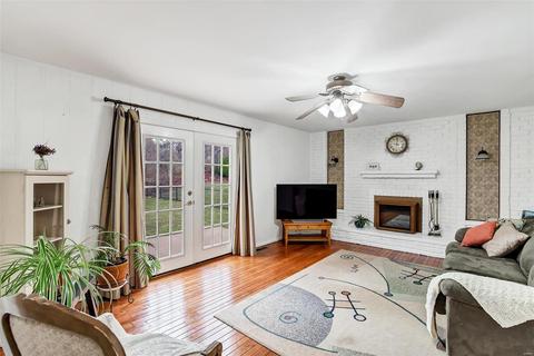 865 Gardenway, Ballwin, MO 63011 photo 18