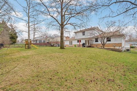 865 Gardenway, Ballwin, MO 63011 photo 35