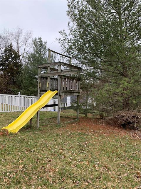 736 Charleston Oaks, Ballwin, MO 63021 photo 3