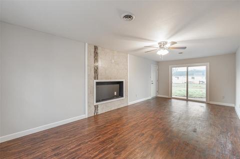 501 Saint John Dr, O'fallon, MO 63366 photo 5