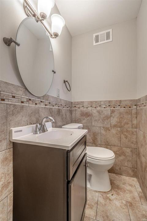 501 Saint John Dr, O'fallon, MO 63366 photo 13