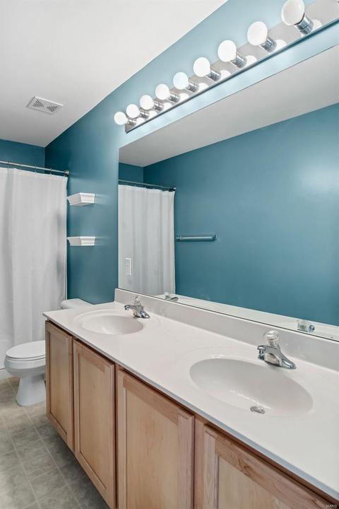 741 Hyde Dr, O'fallon, MO 63366 photo 14