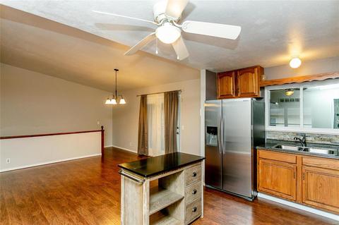 1813 Pebble Brook Dr, O'fallon, MO 63366 photo 5