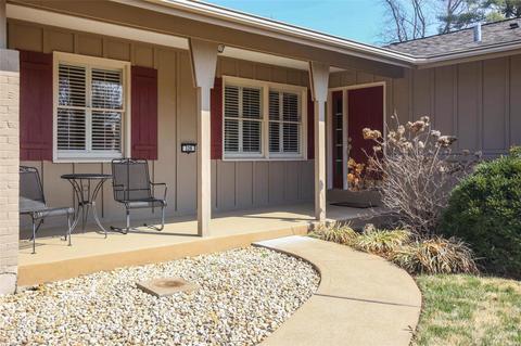 328 Wildforest Ct, Ballwin, MO 63011 photo 3