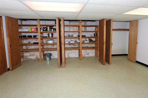 5745 Gresham Ave, Saint Louis, MO 63109 photo 19