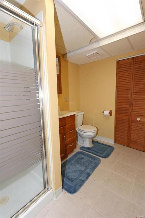 5745 Gresham Ave, Saint Louis, MO 63109 photo 23