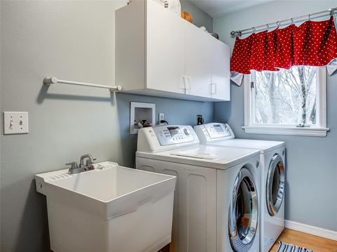 1635 Carman Valley Dr, Ballwin, MO 63021 photo 13