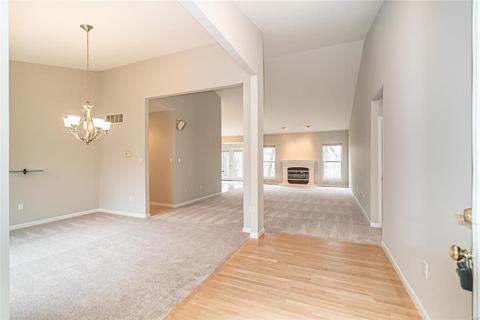 1527 Buckhurst, Ballwin, MO 63021 photo 4
