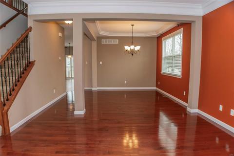 876 Ashton Way Cir, Eureka, MO 63025 photo 4