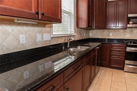876 Ashton Way Cir, Eureka, MO 63025 photo 14