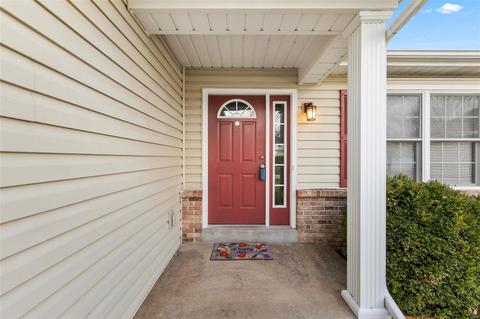 487 Chatham, O'fallon, MO 63366 photo 4
