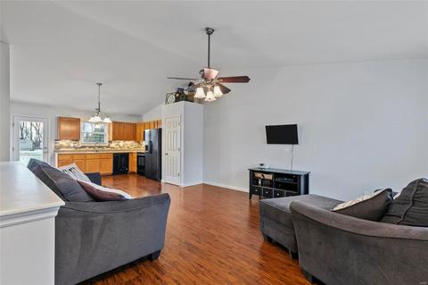 487 Chatham, O'fallon, MO 63366 photo 6