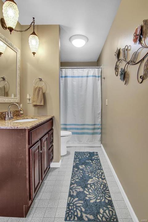 17 Hickory Hill Dr, O'fallon, MO 63366 photo 19