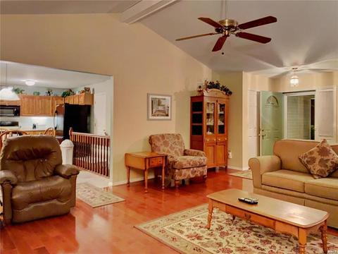 122 Keystone Xing, O'fallon, MO 63368 photo 7