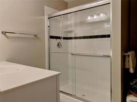 122 Keystone Xing, O'fallon, MO 63368 photo 16