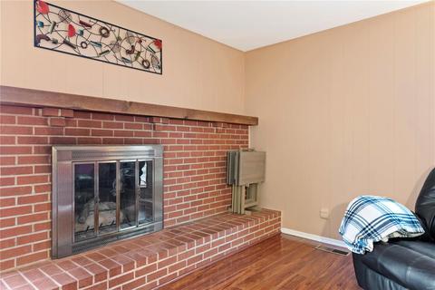 902 Dover Falls Dr, Manchester, MO 63021 photo 13