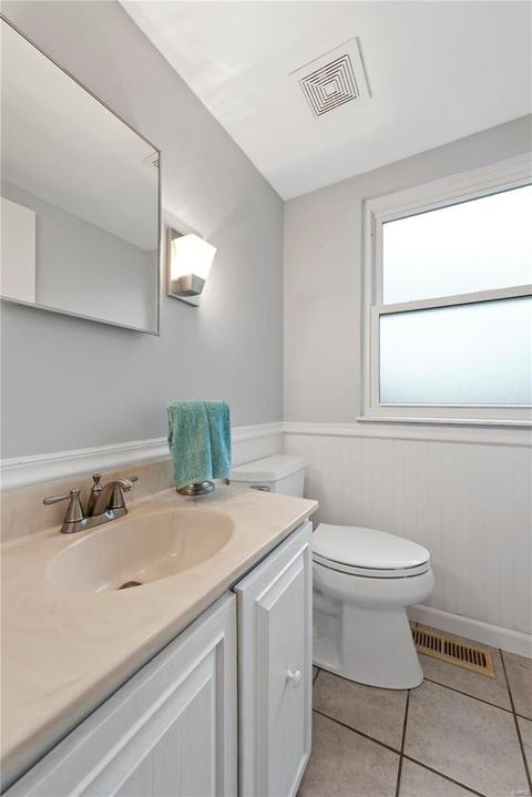 902 Dover Falls Dr, Manchester, MO 63021 photo 15
