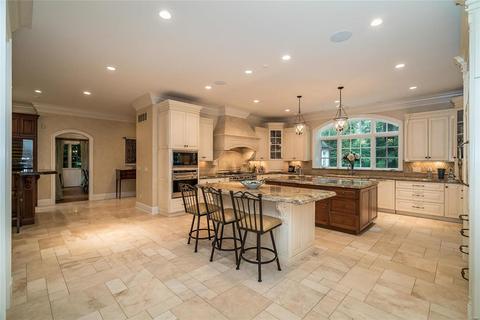26 Upper Ladue Rd, Ladue, MO 63124 photo 17
