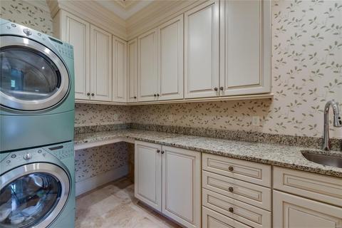 26 Upper Ladue Rd, Ladue, MO 63124 photo 34