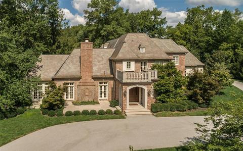 26 Upper Ladue Rd, Ladue, MO 63124 photo 1