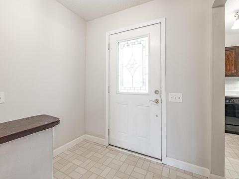 983 Barbizon, Manchester, MO 63021 photo 3