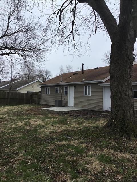 503 Saint Christopher Dr, O'fallon, MO 63366 photo 3