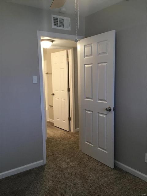 503 Saint Christopher Dr, O'fallon, MO 63366 photo 11
