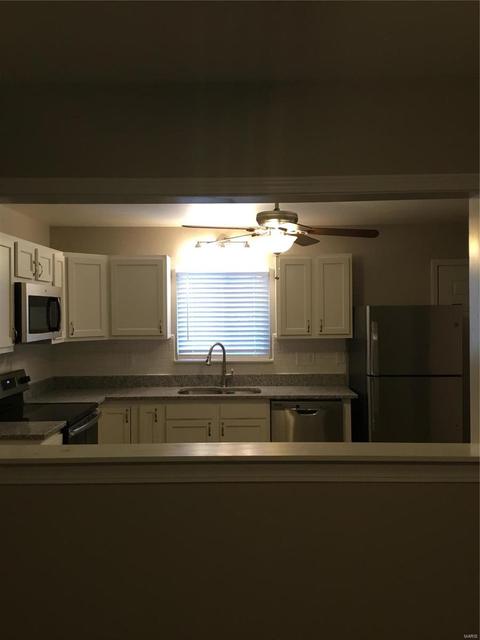 503 Saint Christopher Dr, O'fallon, MO 63366 photo 6