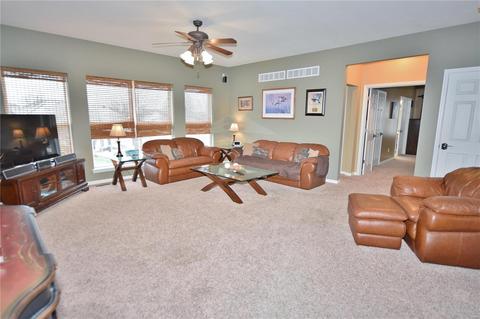 1021 Pearview Dr, Saint Peters, MO 63376 photo 9